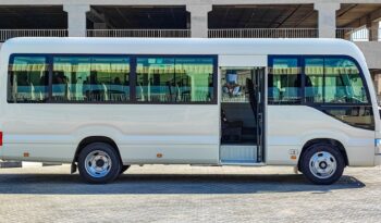 
									TOYOTA COASTER 4.2L DSL 23 DLX MT #CDXL0 complet								