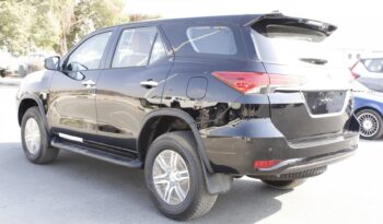 
									TOYOTA FORTUNER 2.7L À 2022 #0SN01 complet								