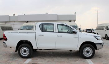 
									TOYOTA HILUX 2.4L MT 2022 #00LV5 complet								