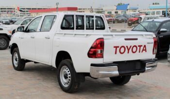 
									TOYOTA HILUX 2.4L MT 2022 #00LV5 complet								