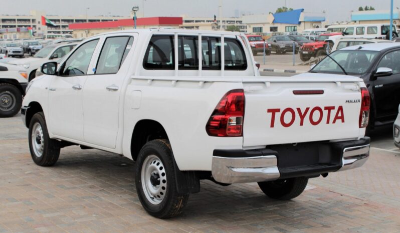 
								TOYOTA HILUX 2.4L MT 2022 #00LV5 complet									