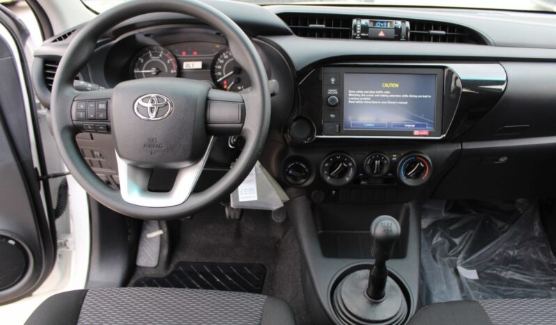 
								TOYOTA HILUX 2.4L MT 2022 #00LV5 complet									