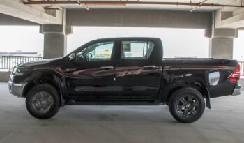 
									TOYOTA HILUX 2.8L AT 4WD DC GLXS-Z 2022 #THGZ1 complet								