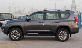 
									TOYOTA PRADO 2.7L 4X4 AT 2022 TX-L #TRJF1 complet								