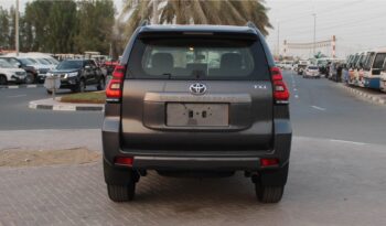 
									TOYOTA PRADO 2.7L 4X4 AT 2022 TX-L #TRJF1 complet								