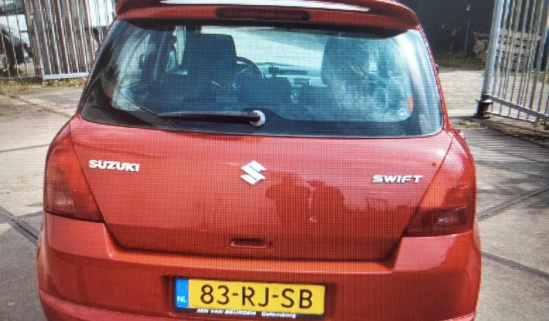 
								Suzuki Swift 2005 full									