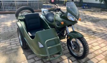 
									Moto militaire complet								