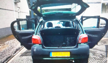 
									Toyota Yaris full								